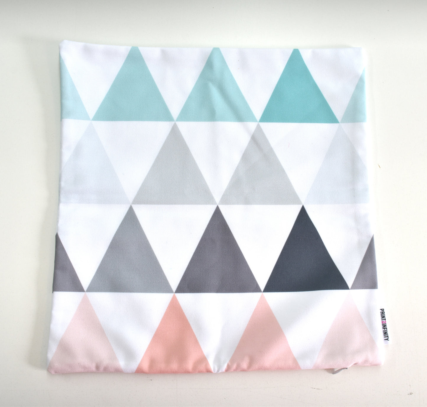Housse de coussin 14x14 - Canevas | Motif grands triangles - 3 couleurs
