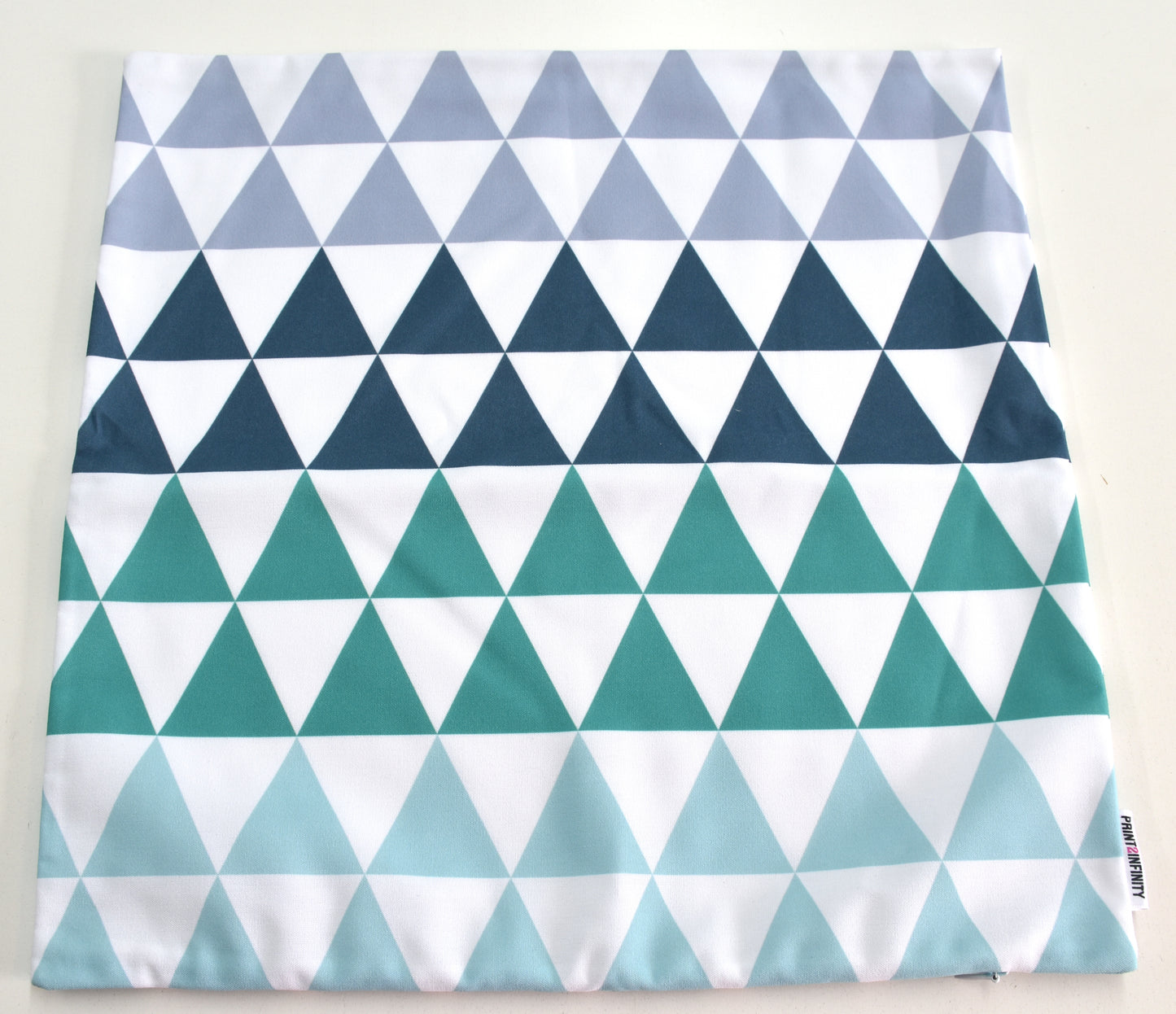 Cushion cover 18x18 - Canvas | Small triangle pattern - Green