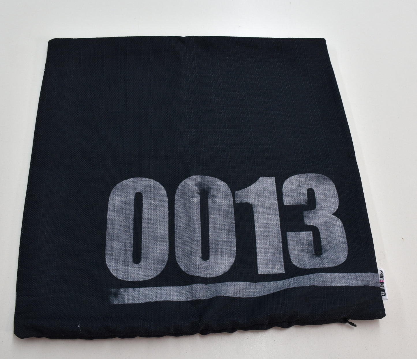 Cushion cover 18x18 - Polycube | Number 13 - Black and gray
