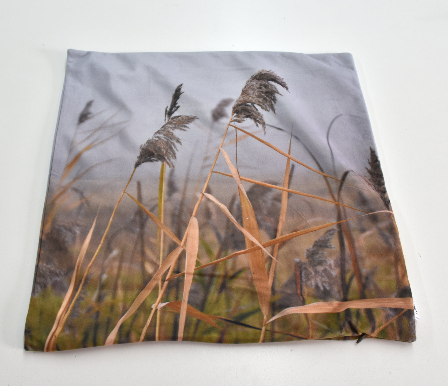 Cushion cover 18x18 - Matte velvet | Fields #2