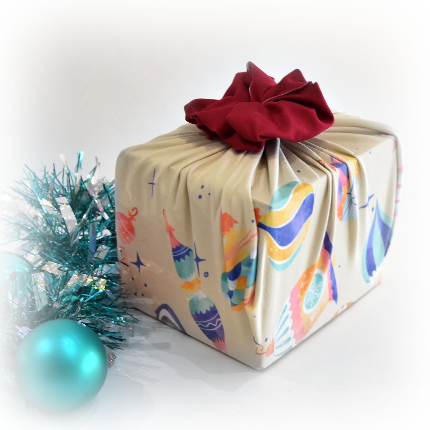 Reusable Gift Wrap | Christmas Baubles