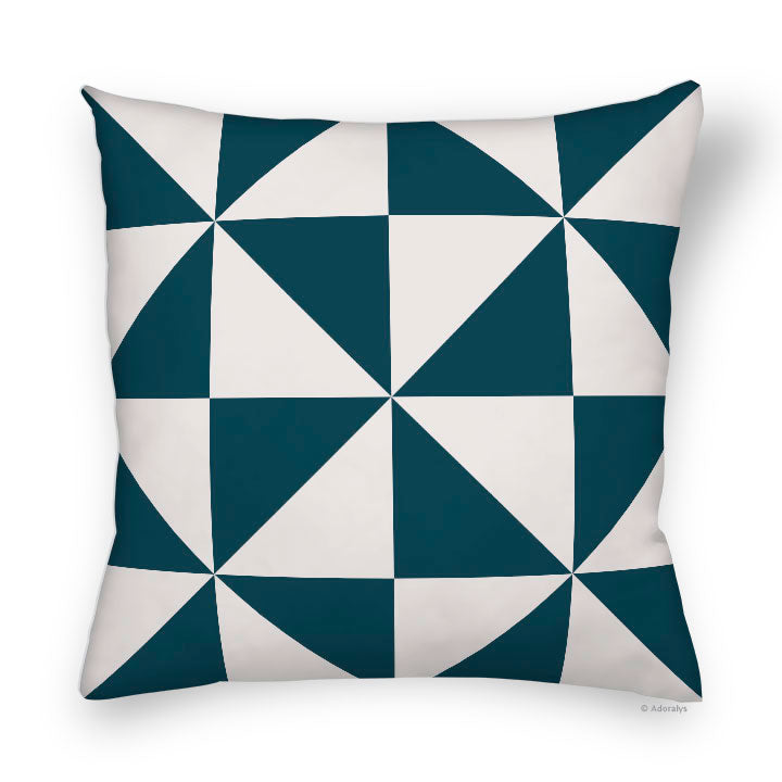 Cushion cover | Triangular grid