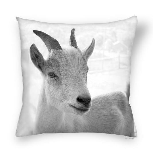 Cushion cover | Goat - Black and white